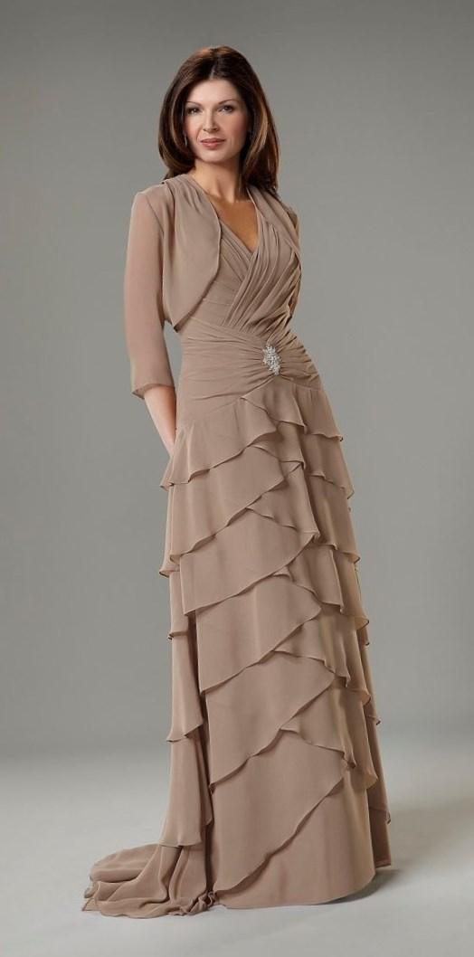 When you look back over photos of the big day you'll love to see your younger self in something timeless and c. Davids bridal plus size mother of the bride dresses - PlusLook.eu Collection