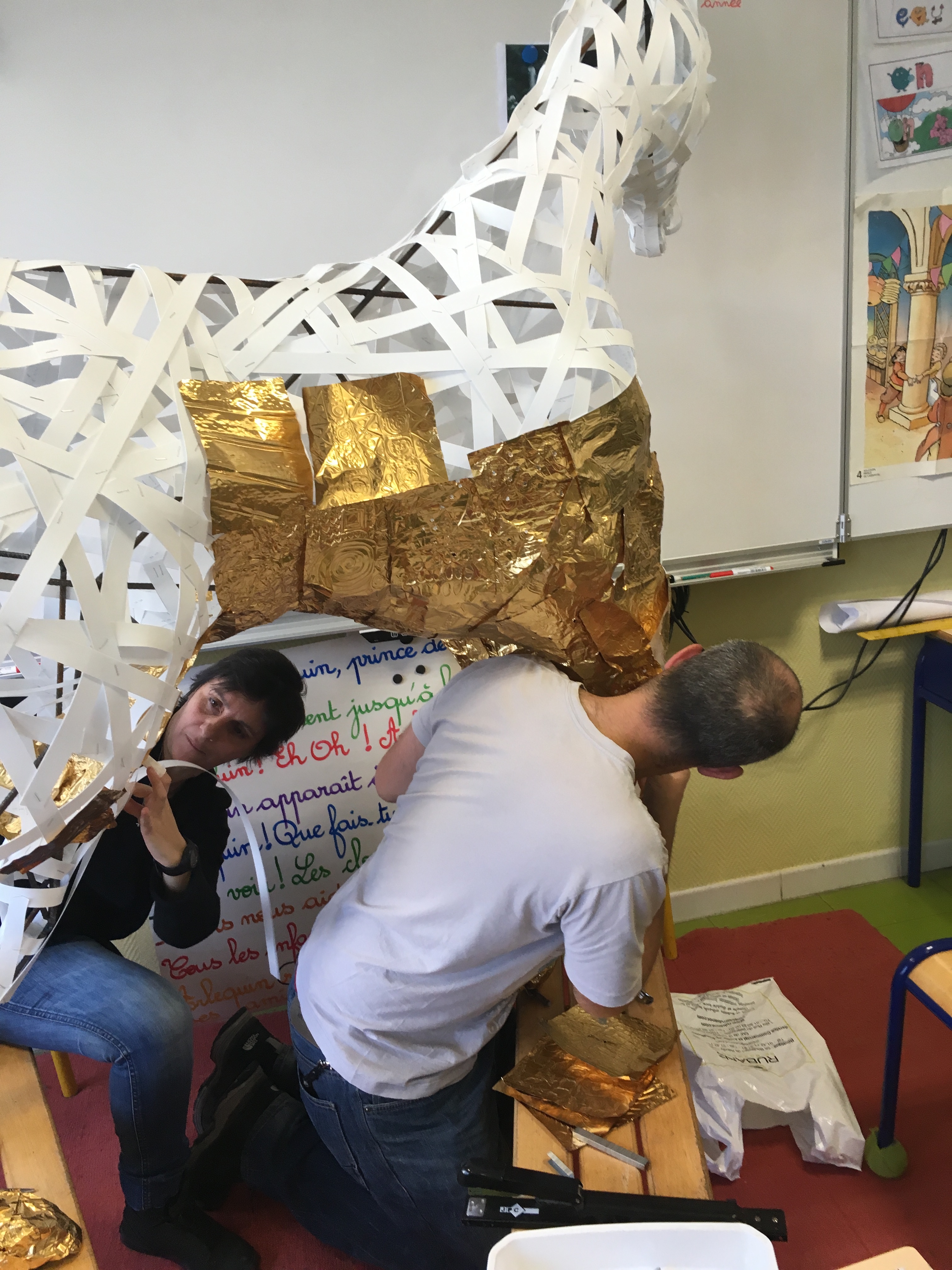 agrafage de la "peau" de la licorne