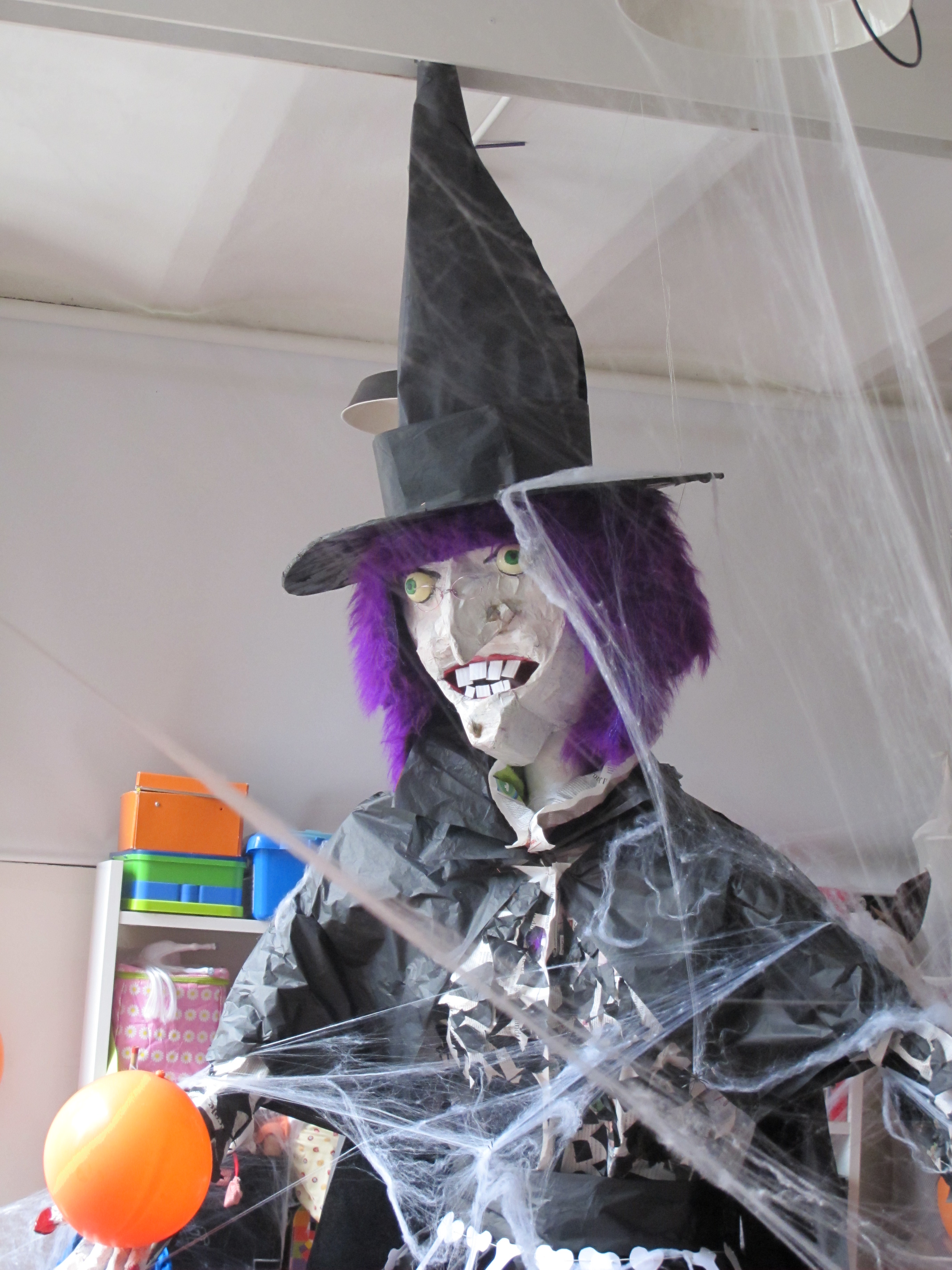 une sorcière pour un anniversaire