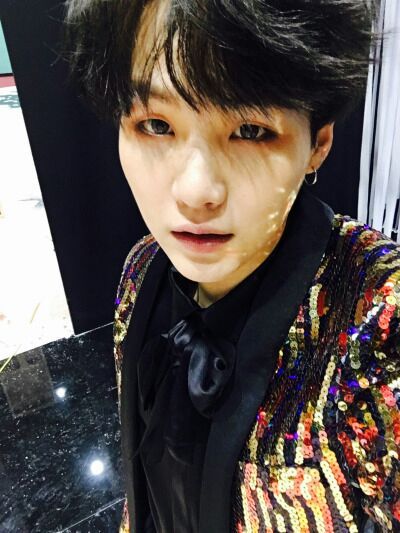 picture Yoongi Aesthetic Black black hair yoongi is aesthetic k pop