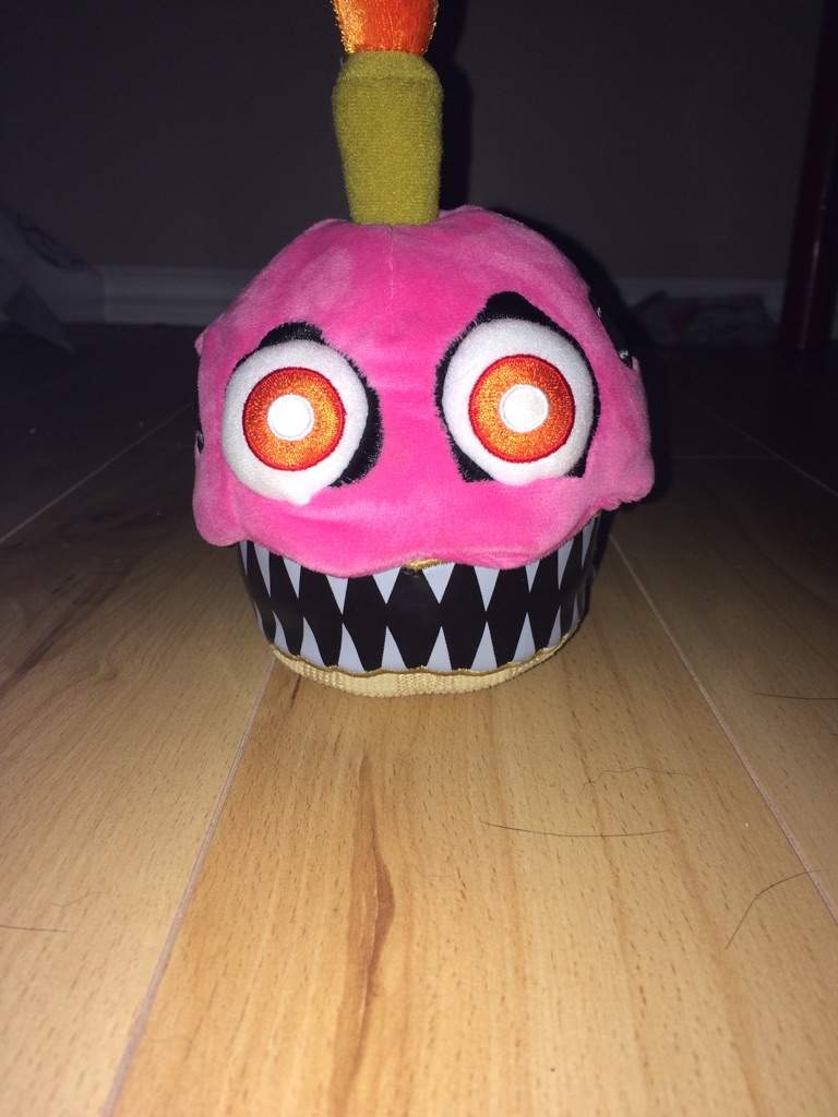 pix Fnaf Carl The Cupcake Plush fnaf 4 carl the cupcake plushie