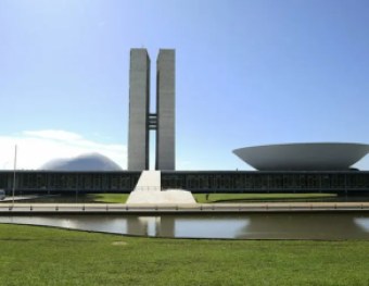 Rogério Silveira destaca força de Luís Eduardo Falcão durante Marcha dos Vereadores de Minas em Brasília Rogério Silveira destaca força de Luís Eduardo Falcão durante Marcha dos Vereadores de Minas em Brasília