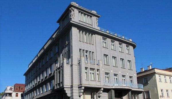 Galerie Moderniho Umeni Podnikam V Hk