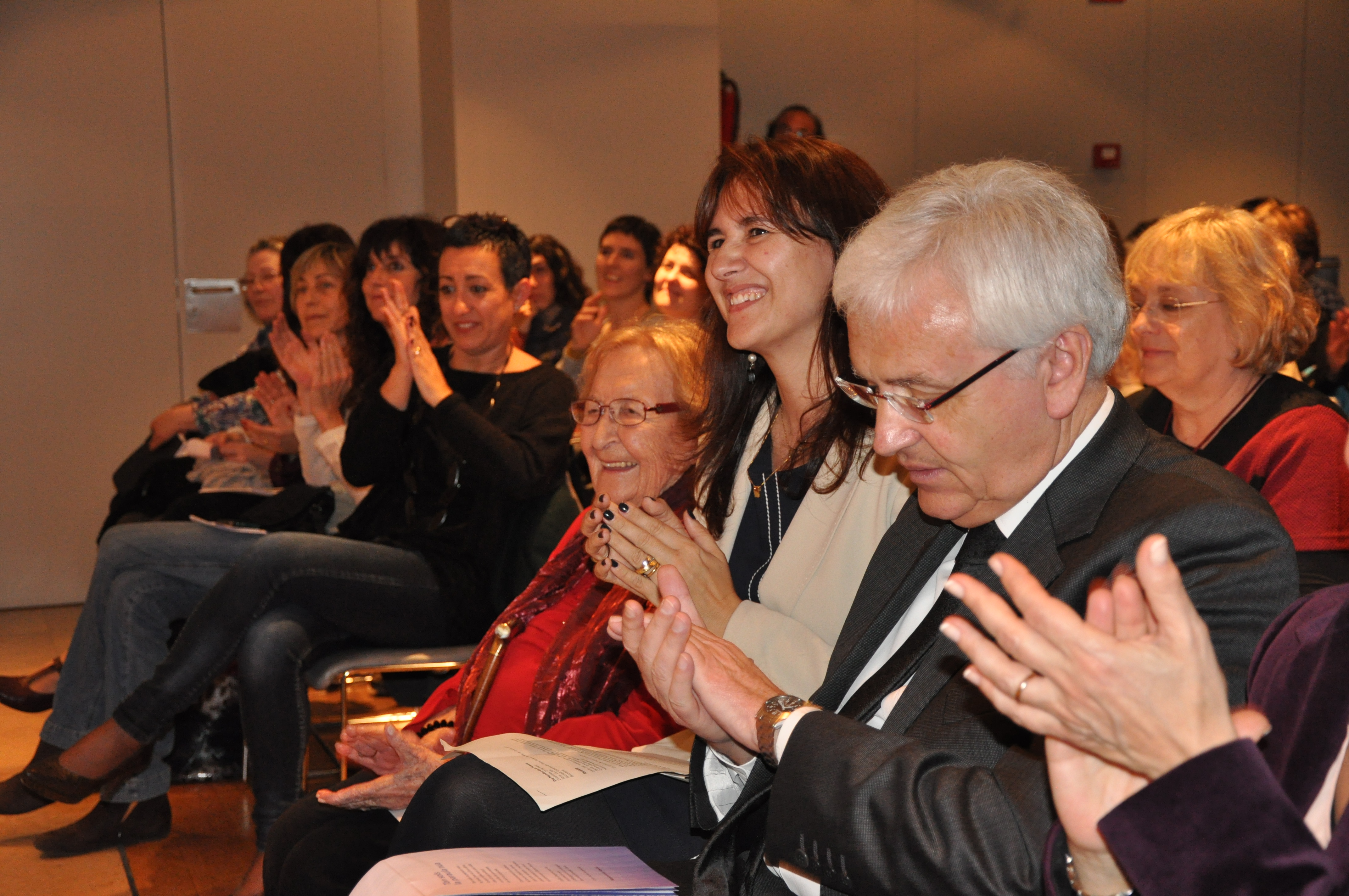 Dia Mundial de la Poesia - 10 Foto: L.Bernis
