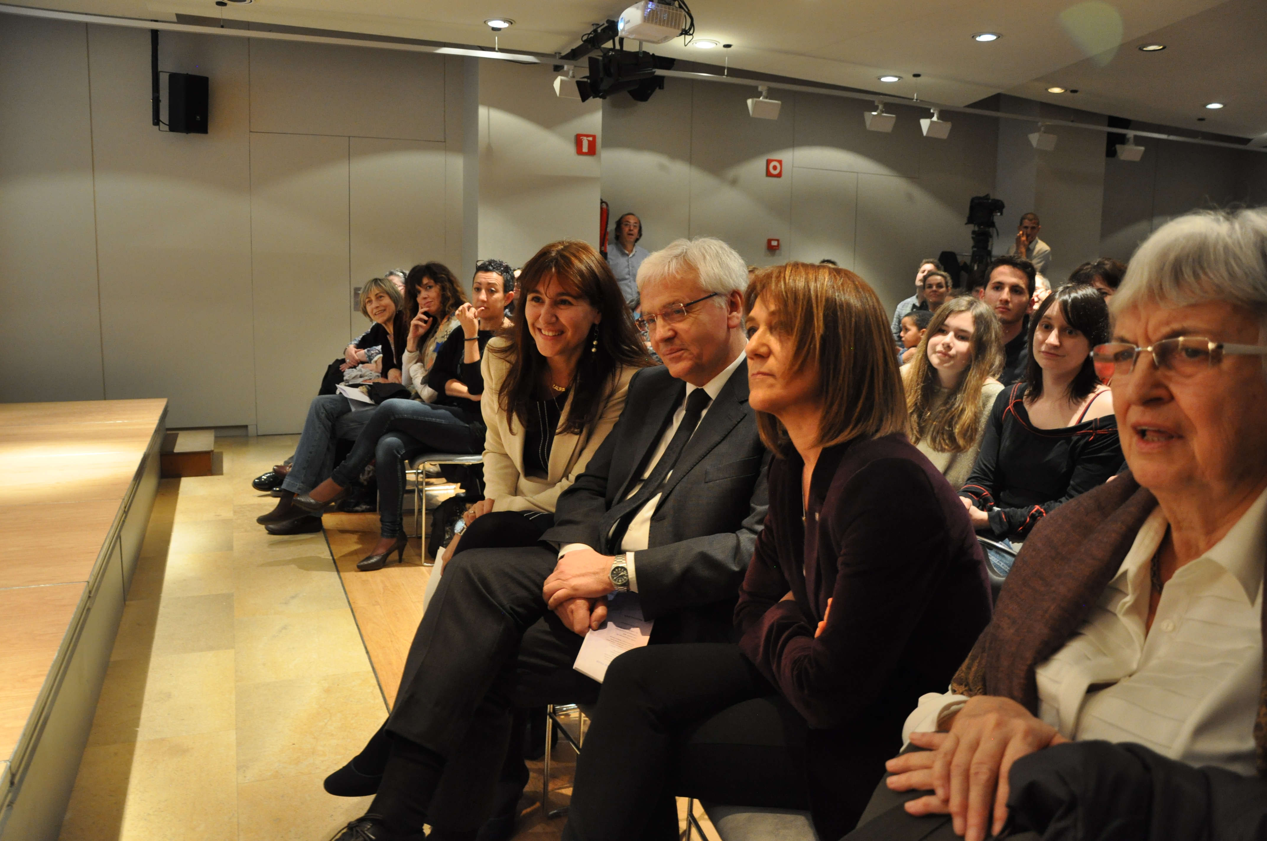 Dia Mundial de la Poesia - 13 Foto: L.Bernis