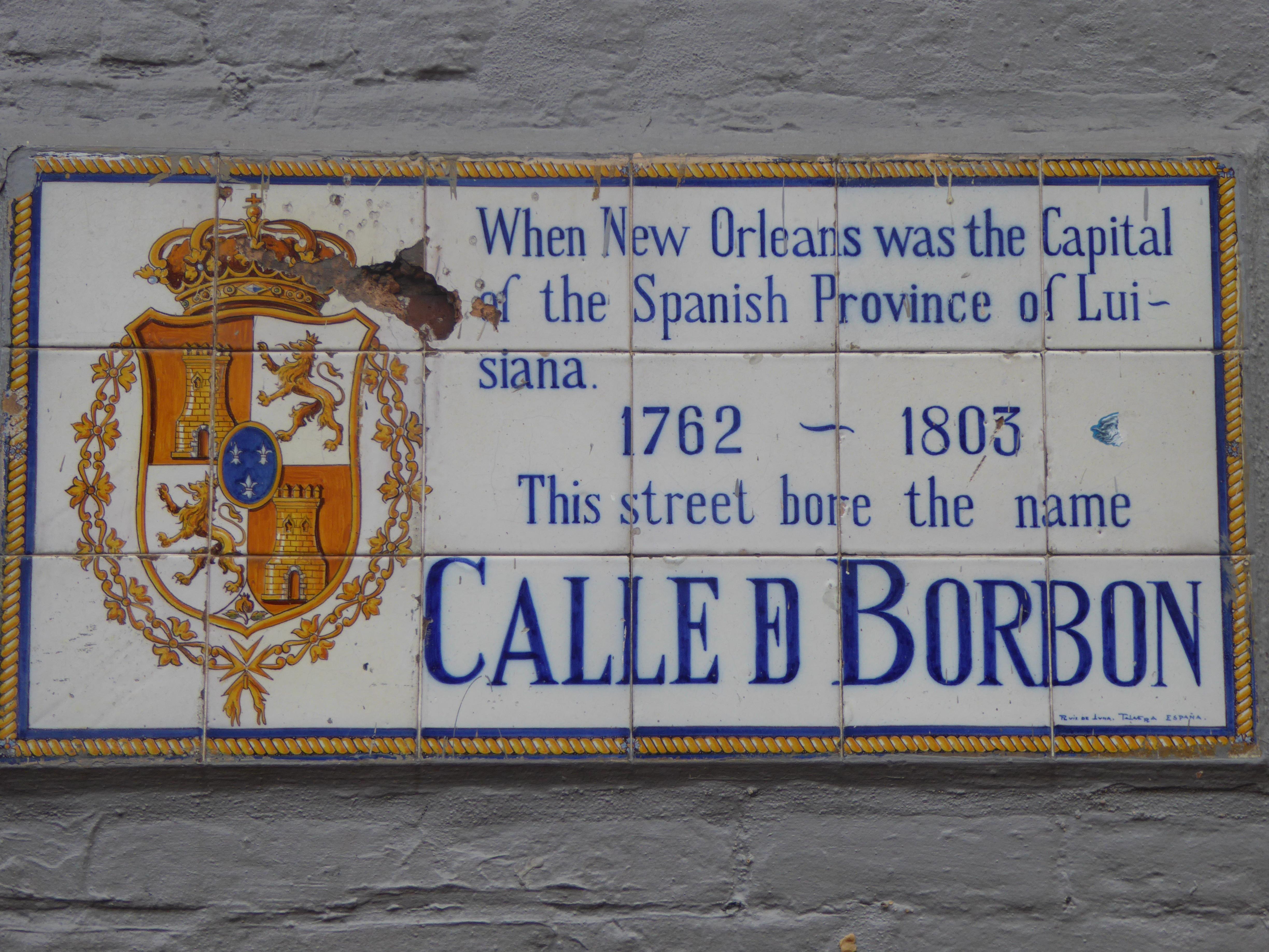 All the streets have these plaques