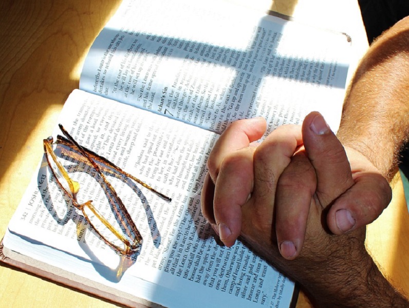 Read more about the article Living Thoughtfully