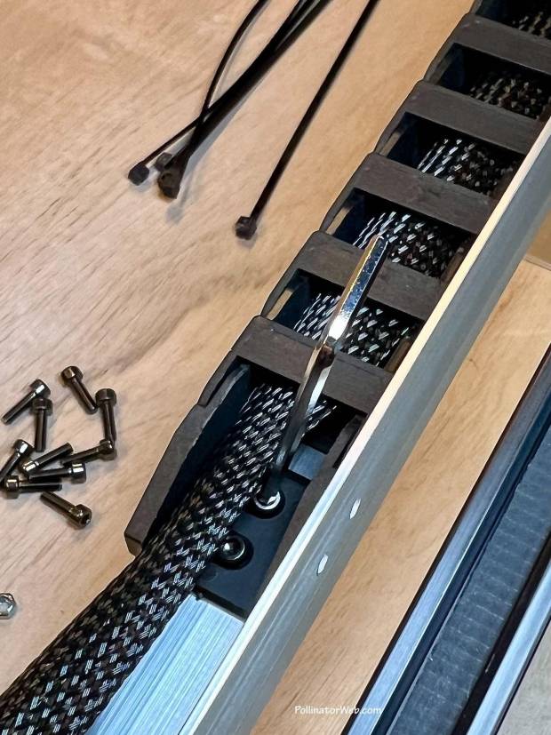 NEJE secure chain to gantry support 1 PollinatorWeb