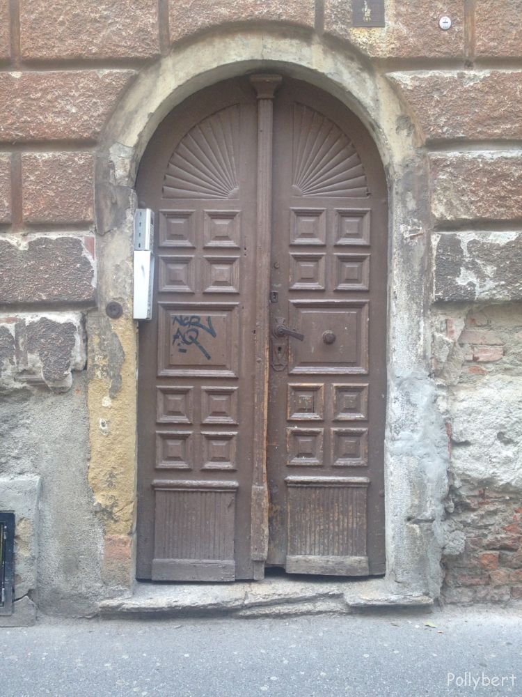 door @Zagreb