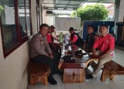 Semarak HUT RI ke-80, Polres Pangandaran Kawal Kegiatan Gerak Jalan di Desa Mangunjaya