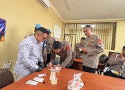Propam Polres Pangandaran Melakukan Test Urine Anggota pada Rabu, 10 September 2025