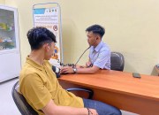 KLINIK SIDOKKES POLRES PANGANDARAN BERIKAN PELAYANAN KESEHATAN KEPADA MASYARAKAT