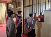 Anggota Sat Samapta Polres Pangandaran bersama personel Provos melaksanakan kegiatan pengecekan terhadap para tahanan