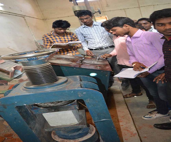 Material Testing Lab India By Munavermail On Deviantart - Download Ultra HD Landscape Pattern | Desktop