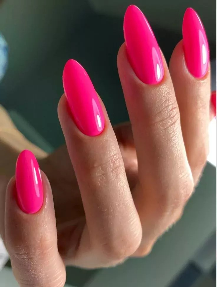 Classy pink almond nails: top elegant styles & designs for 2024
