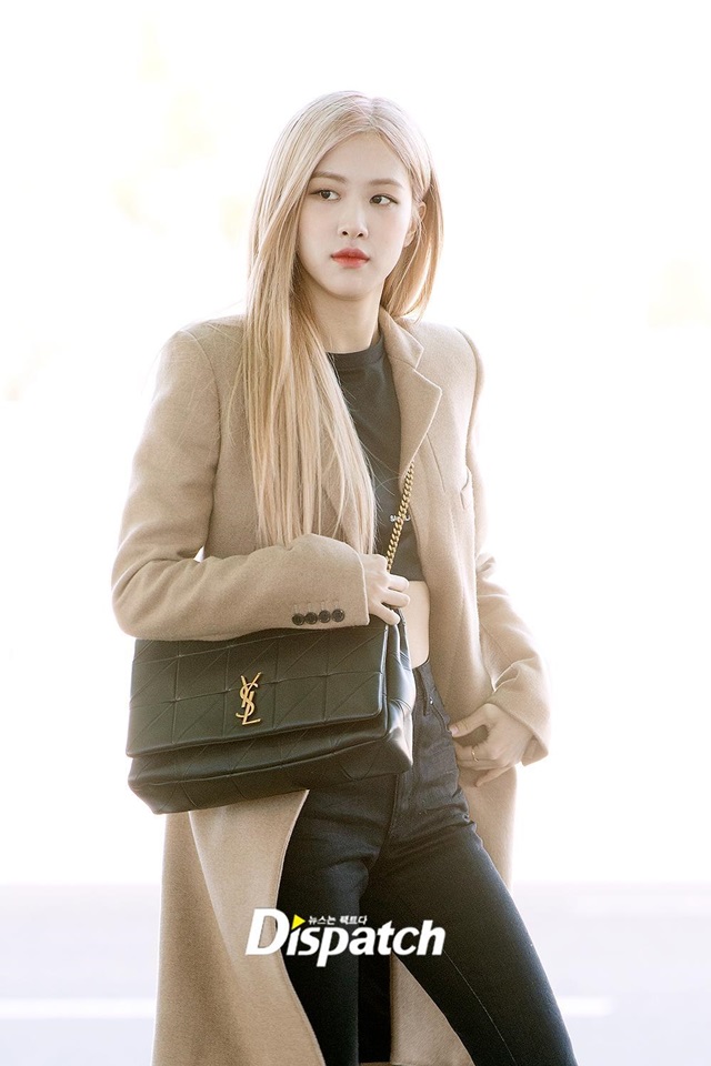 จีซู เมมเบอร์วง blackpink นั่งฟรอนต์โรว์ ปารีส แฟชั่น วีค ชมโชว์แบรนด์ดัง dior. à¸ªà¹ˆà¸­à¸‡à¹à¸Ÿà¸Šà¸±à¹ˆà¸™à¸ªà¸™à¸²à¸¡à¸šà¸´à¸™
