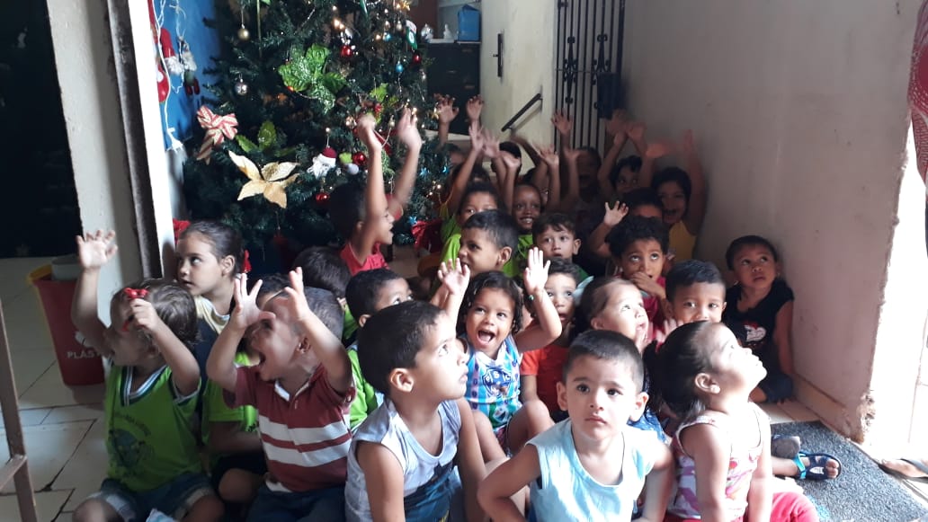 Read more about the article Campanha da ADPEP arrecada roupas e brinquedos para filhos de catadores