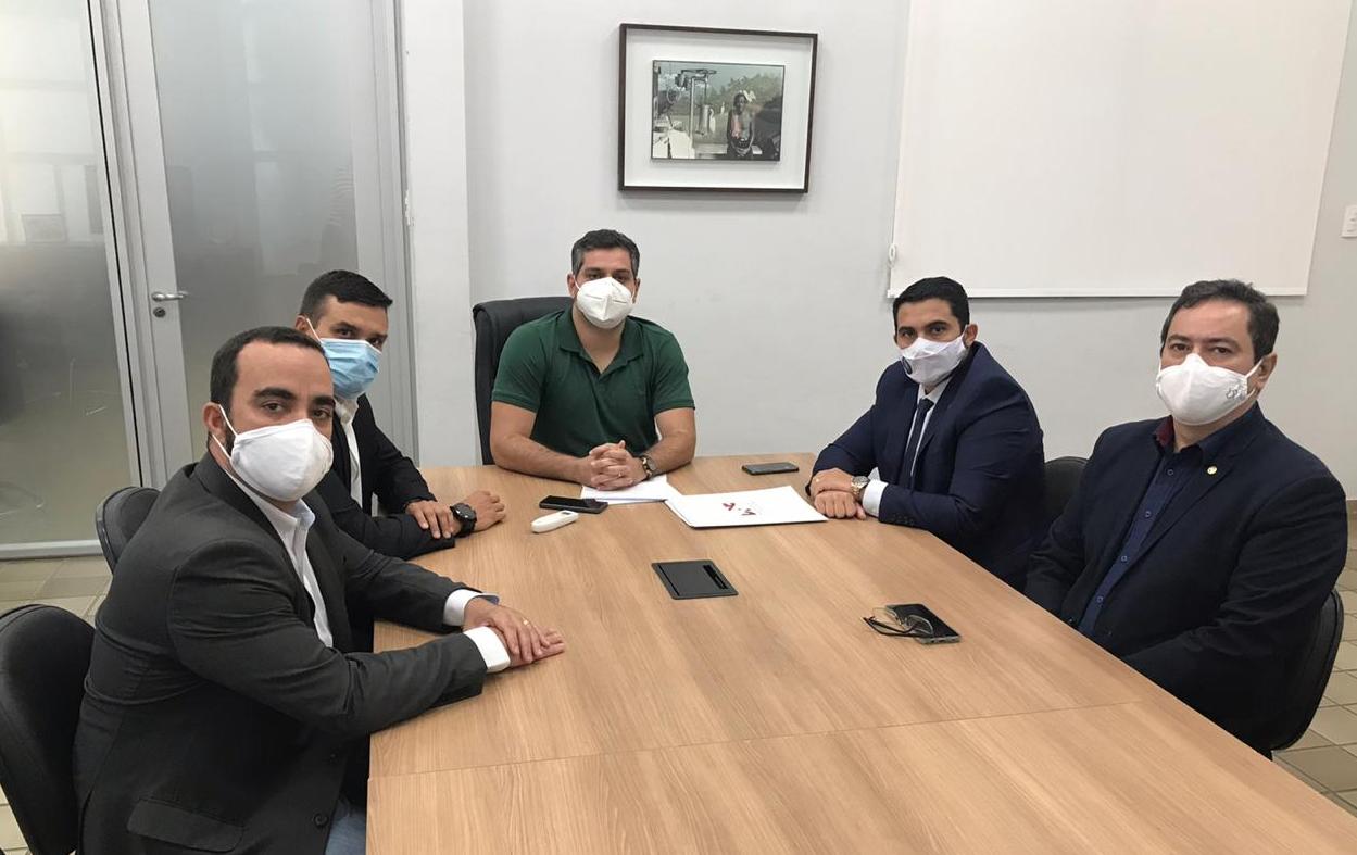 Read more about the article Presidente da ADPEP participa de reunião com DPG e o procurador geral do estado