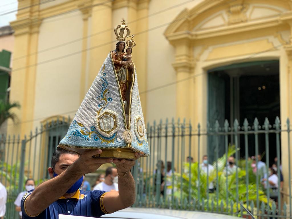 Read more about the article ADPEP recebe a visita da Imagem Peregrina de Nossa Senhora de Nazaré