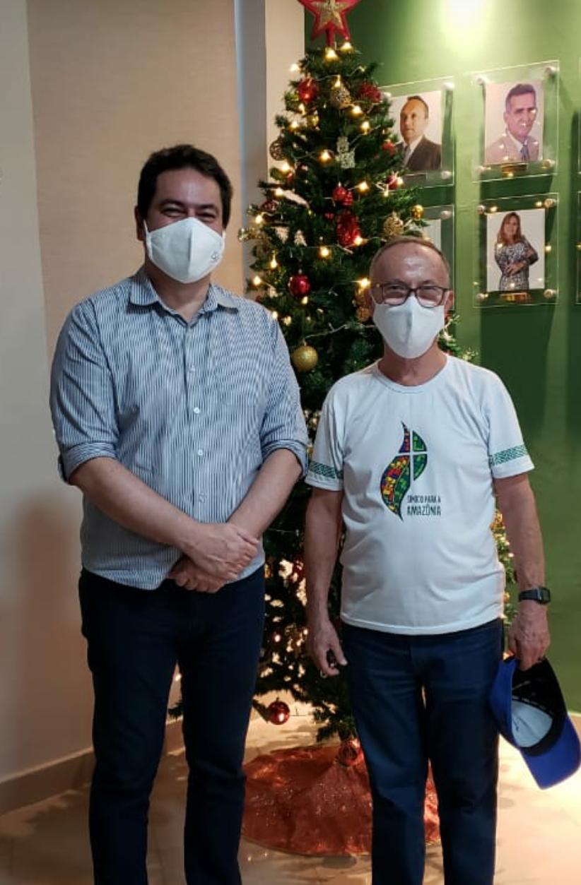 Read more about the article CNBB recebe da ADPEP mais doações de gêneros de primeira necessidade para serem enviados ao Amapá