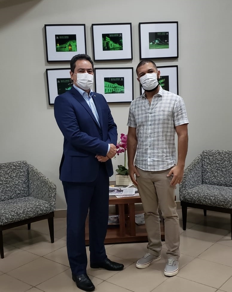 Read more about the article Associados e associadas da ADPEP agora têm descontos no estúdio do fisioterapeuta Ismael Medeiros