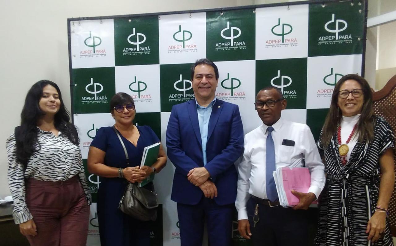 Read more about the article ADPEP recebeu reunião do Instituto Sócio Ambiental Cultural, Artístico de Direito, Educação e Economia – ISACADEE