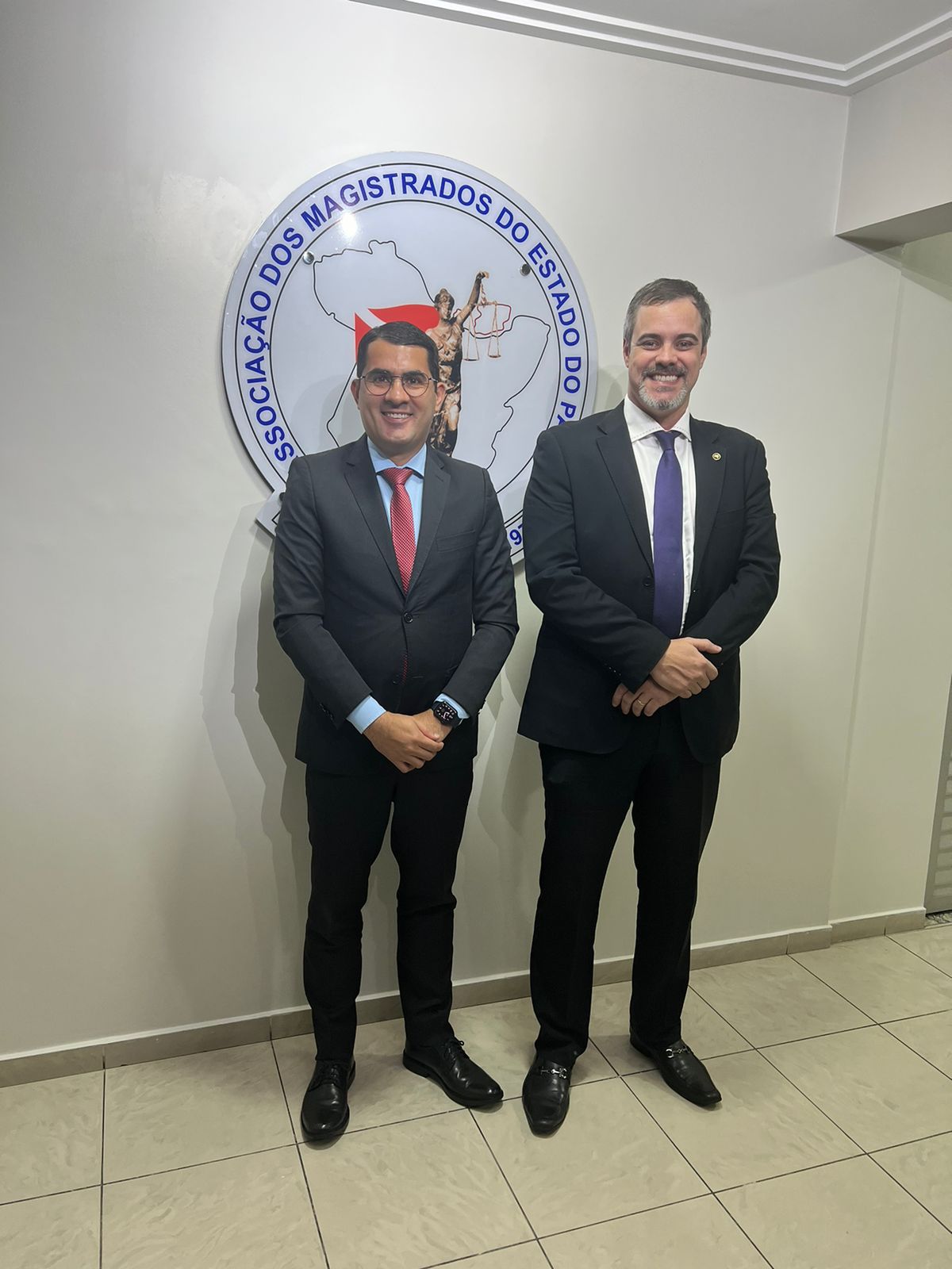 Read more about the article Presidente da ADPEP realiza visita de cortesia à Presidência da AMEPA e estreita relações interinstitucionais