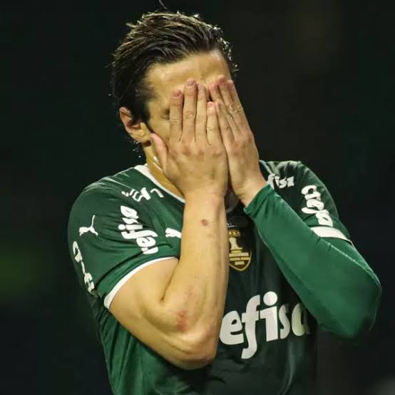 Nos pênaltis, São Paulo bate o Palmeiras e avança para as quartas da Copa do Brasil