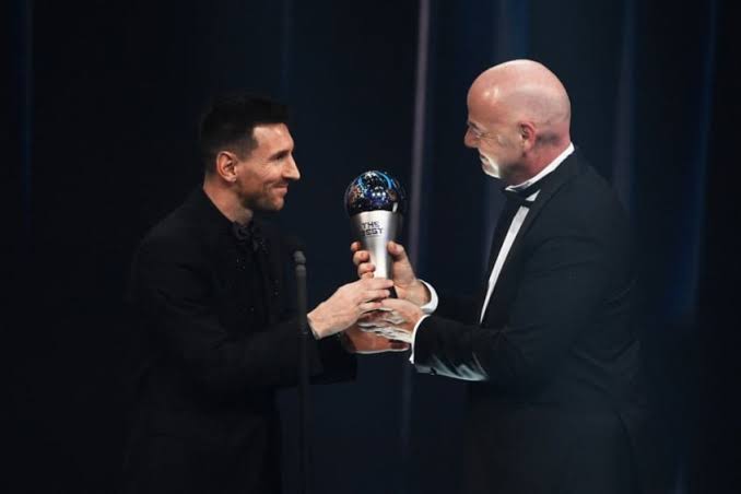 Fifa The Best: Messi é eleito o melhor jogador do mundo de 2022 e  Oleksy leva o Prêmio Puskás 2022 de golaço