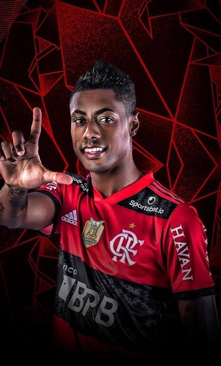 3×0 – Flamengo atropela o Grêmio com gol de Bruno Henrique e entra no G-4 do Brasileirão
