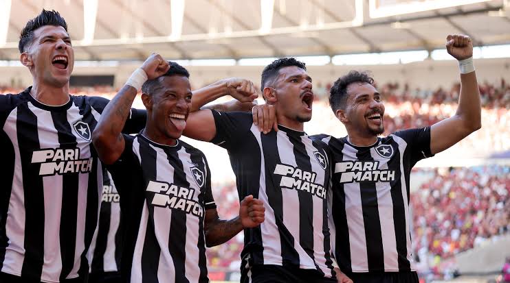 Botafogo empata com o Patronato e garante vaga nas oitavas de final da Sul-Americana