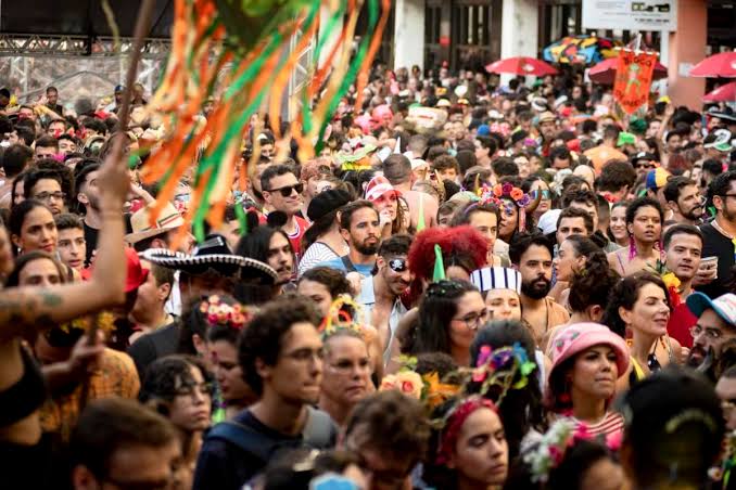 CARNAVAL 2024 – Prefeitura de Manaus divulga Edital de Chamamento Público para bandas, blocos e festas do Carnaval de Rua 2024