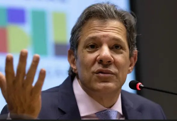 Após Haddad pedir cautela, Fazenda mantém projeção para o PIB em 2024