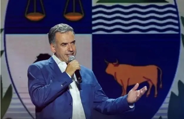 Lula parabeniza presidente eleito do Uruguai