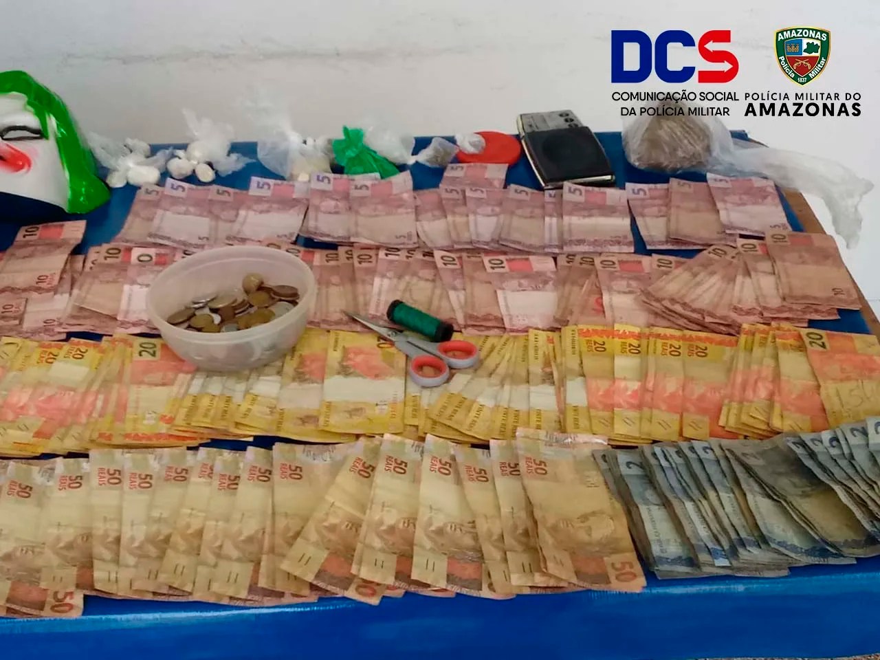 Polícia Militar detém jovem com drogas e dinheiro no interior do Amazonas