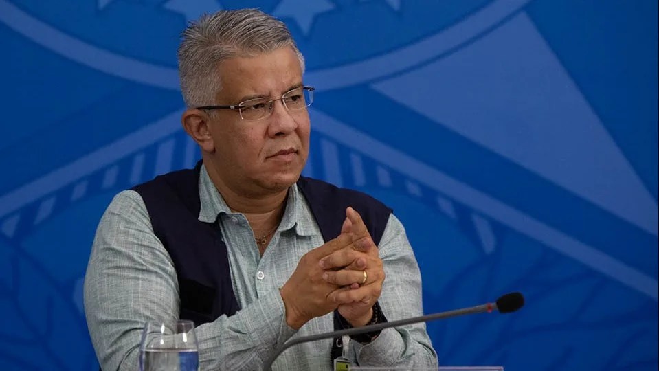 Wanderson Oliveira anuncia saída da Secretaria de Vigilância em Saúde