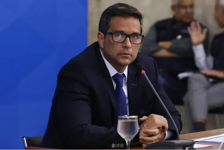 Investidores estrangeiros não conhecem ações do Brasil na área climática, lamenta Campos Neto