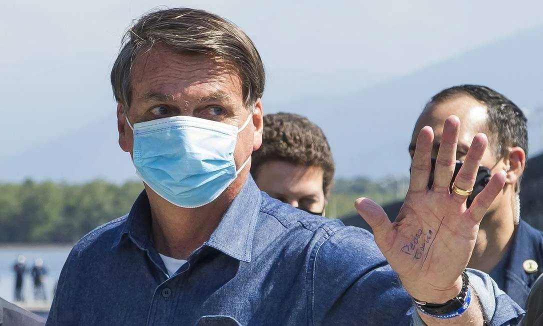 Bolsonaro ironiza resultado positivo em pesquisa do Datafolha