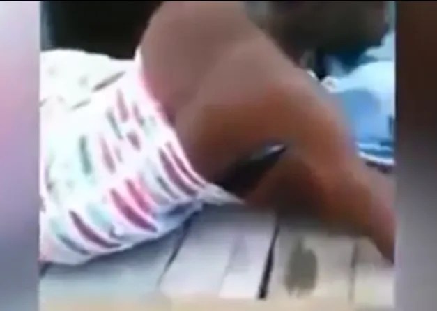 Vídeo: Mulher trai marido e fica grudada durante relação sexual com o “Ricardão”