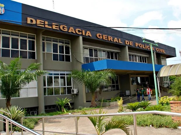 Polícia Civil monta, na Delegacia-Geral, central de flagrantes para casos de desobediência ao decreto governamental