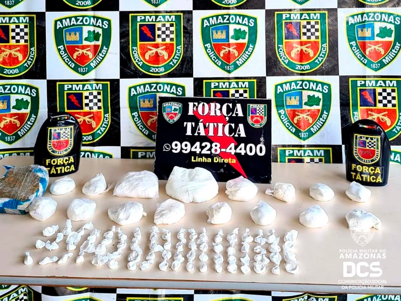 Casal é preso com 5 quilos de drogas no Morro da Liberdade