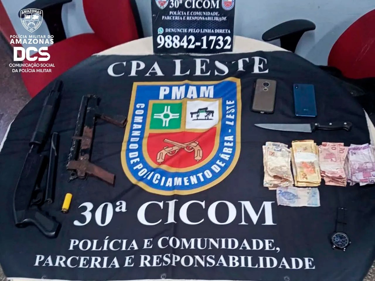 Polícia prende dupla e recupera veículo de motorista de App, na zona Leste