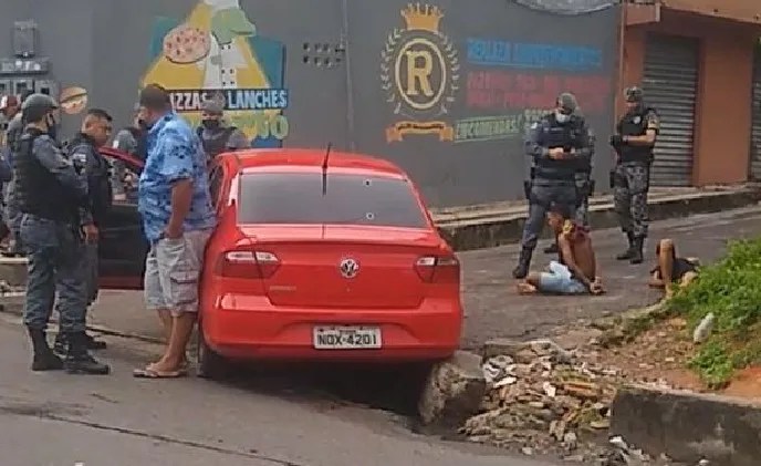 Vídeo: trio criminoso é preso após realizar assaltos na Zona Centro-oeste da capital