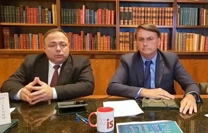 Covid-19: “Não há a menor possibilidade de faltar seringas”, diz Pazuello