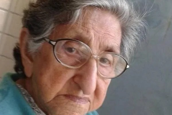 Idosa de 94 anos morre atropelada após ser vacinada contra a Covid-19