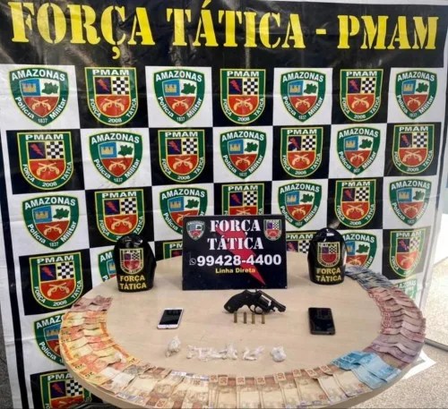 Polícia prende homem em posse de drogas, munições e dinheiro no Alvorada