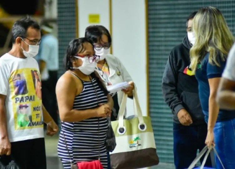 Recuperados, mais cinco pacientes retornam para Manaus