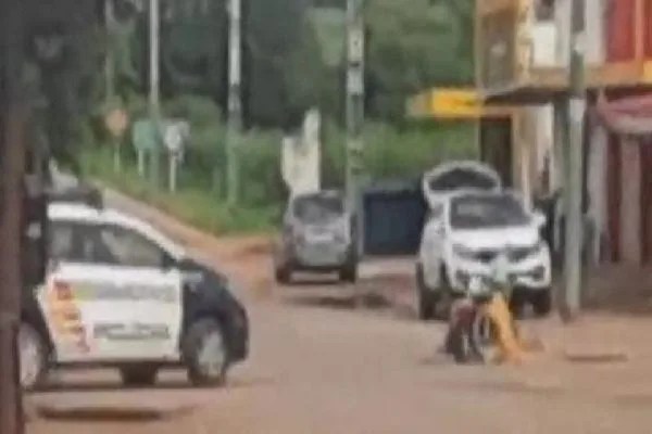 Com R$ 44 mil em mãos, cadeirante atira em PMs e morre após infarto