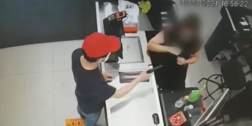 VÍDEO: Padre é preso após cometer assaltos em três estabelecimentos