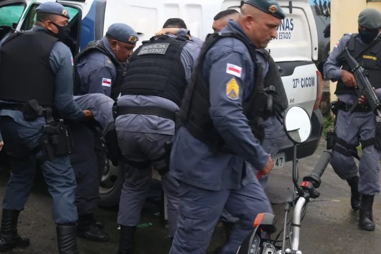 VÍDEO: Perseguição termina com PM baleado na zona Norte de Manaus